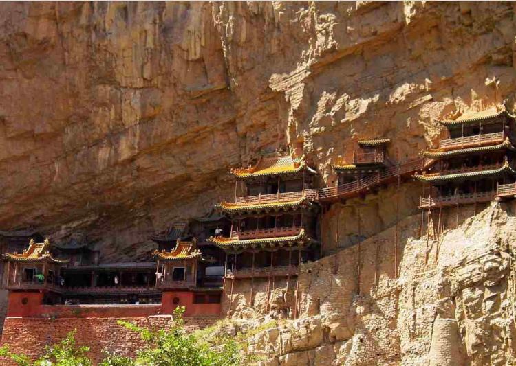 恒山"悬空寺"