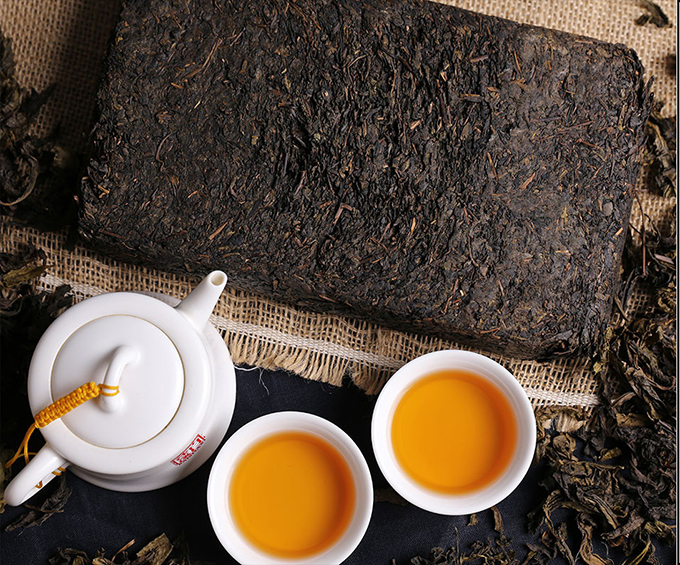安化黑茶的茶汤