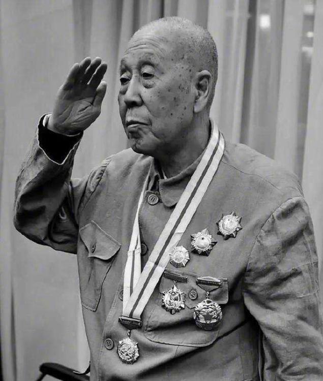 张中如将军