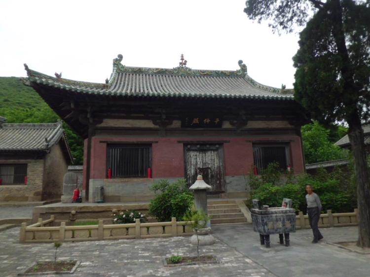 崇庆寺:一座"宋明雕塑艺术馆"(上)