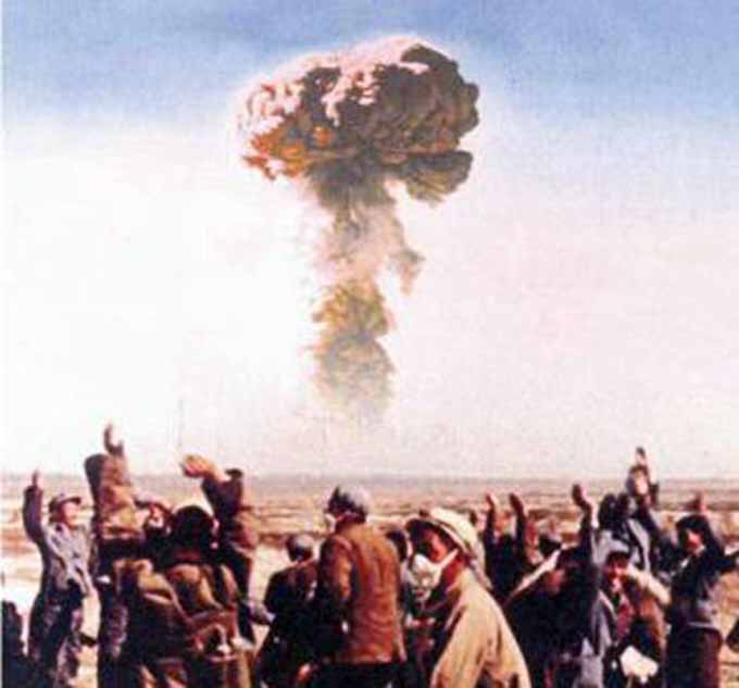 我国第一颗原子弹爆炸成功