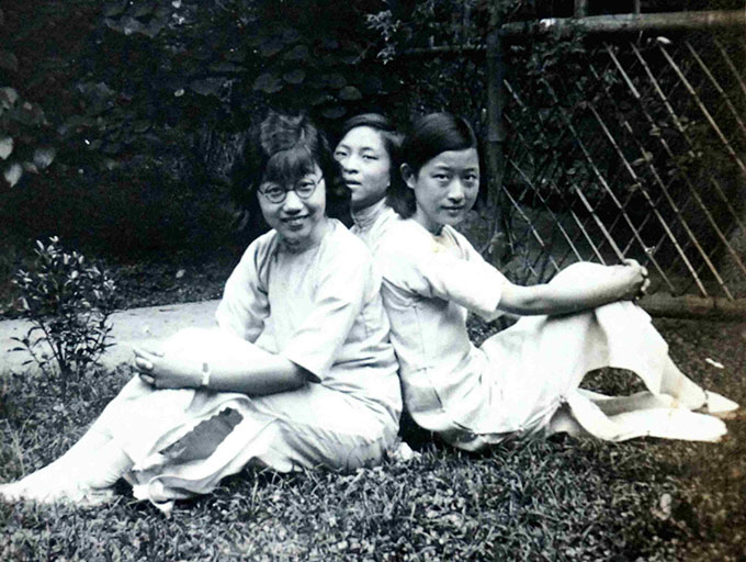 民国时期的女大学生