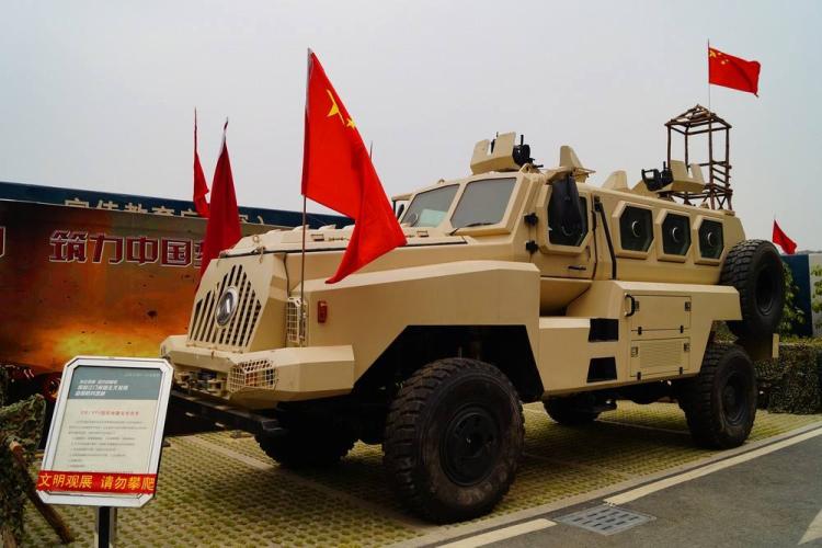 敢越雷池,防护有道,中国造的cs/vp3型防地雷反伏击车到底是什么来路?